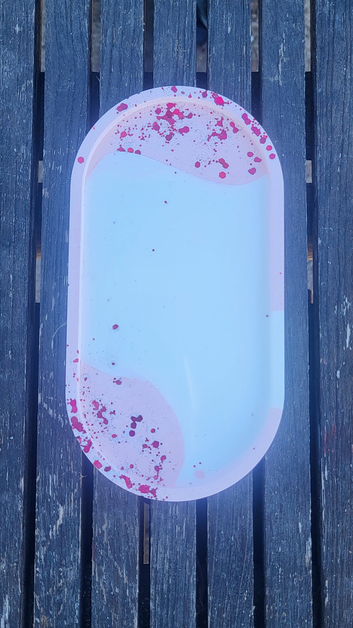 🌼 Petit plateau ovale en jesmonite